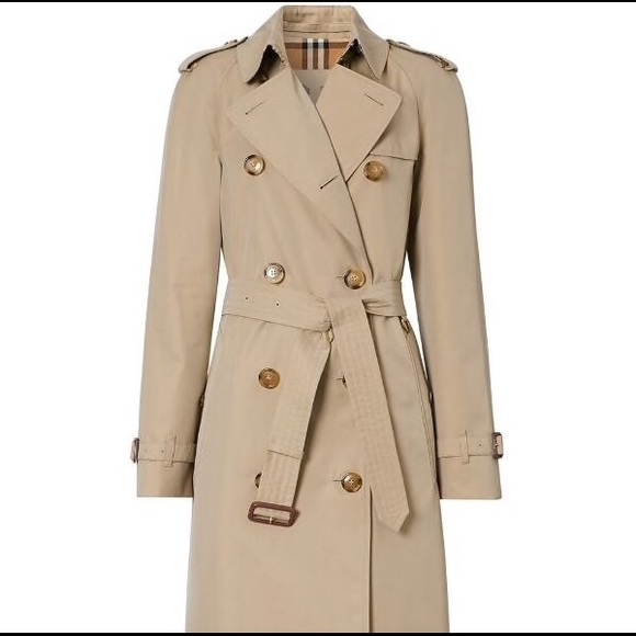 Burberry Jackets & Blazers - Burberry Trenchcoat, size 8L